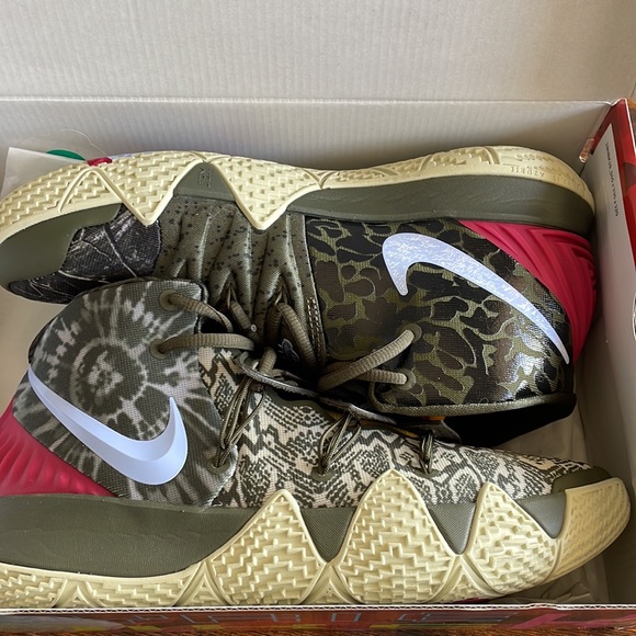 Nike Kyrie Kybrid S2 Sz 11 - Picture 3 of 3